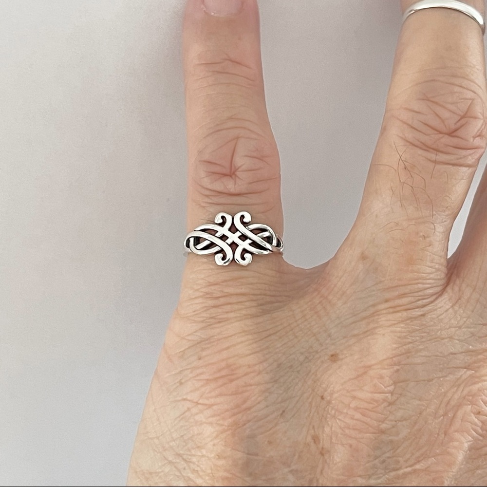 Sterling Silver Celtic Toe Ring, Silver Ring - image 3